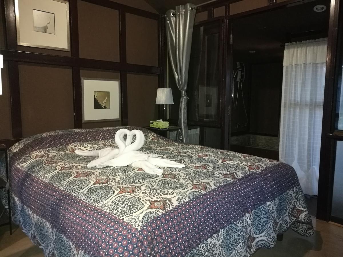 Oasis91 Resort & Restaurant Hatcsauszamran Kültér fotó